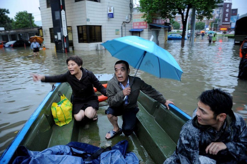 浙江余姚水災(zāi)災(zāi)情嚴(yán)重 城區(qū)超七成被淹水電通訊中斷1