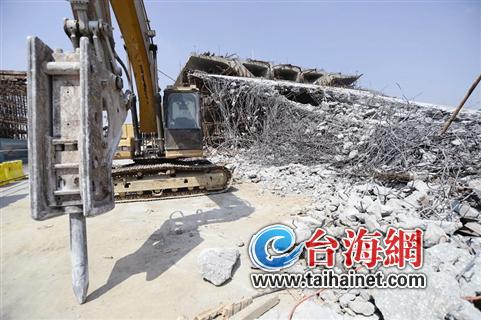 事故現(xiàn)場(chǎng)2