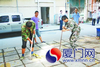 城管拆除私設的鴿子鎖