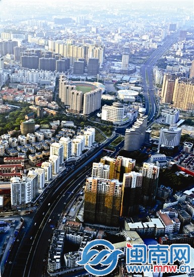 世紀(jì)大道祖昌體育館