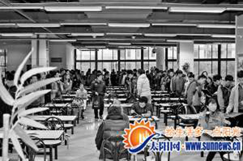 沙茶面、面線糊進(jìn)清華，掀起美食旋風(fēng)。