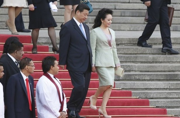 習(xí)近平彭麗媛舉行儀式歡迎斯里蘭卡總統(tǒng)