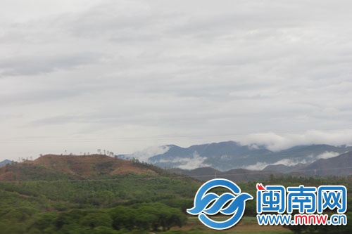 沿線迷人風(fēng)景2