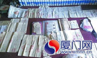 么多舊地契，是花了近30年時間搜集到的