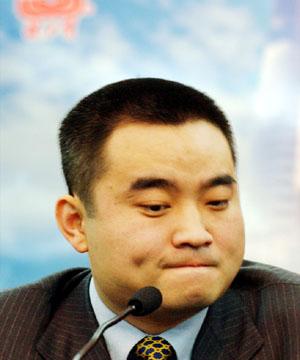 女歌手黃鷺要與健力寶原董事長(zhǎng)張海獄中結(jié)婚1