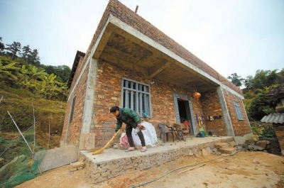 洪其水一家現(xiàn)在住的低保家庭安居房