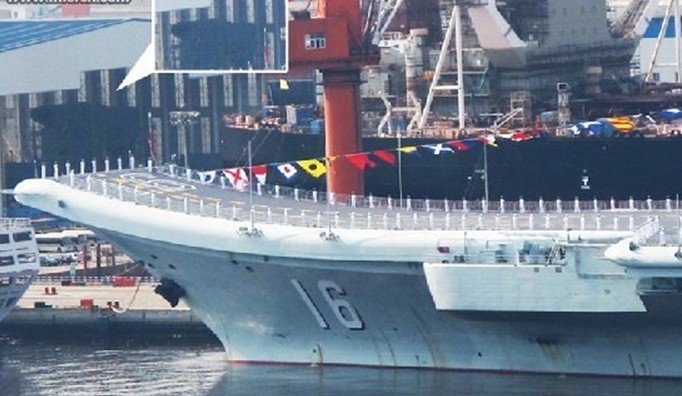 國產(chǎn)航母艦艏分段曝光
