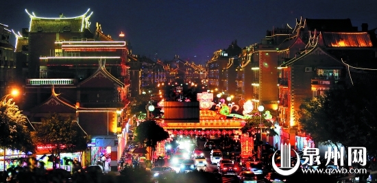 新門(mén)街主會(huì)場(chǎng)美輪美奐