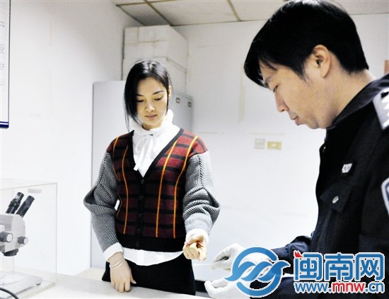 許玲莉昨日在豐澤公安采集血樣，備驗DNA