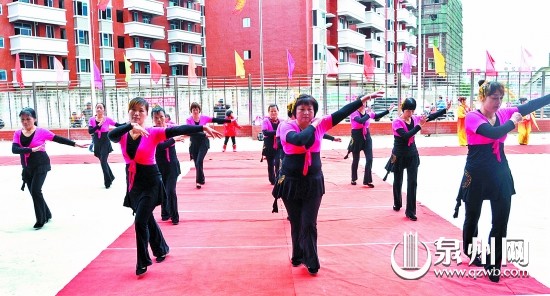 村里老人有了健身場所