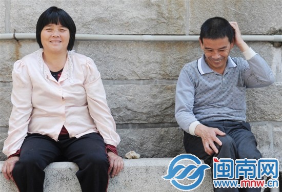 兩個(gè)人就這樣，如靜默電影一般生活了二十幾年