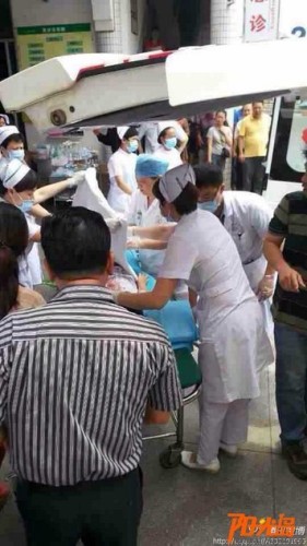 海南小學(xué)生春游大巴事故現(xiàn)場(chǎng)8