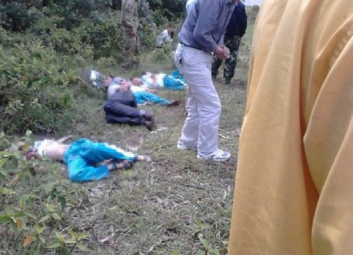 海南小學(xué)生春游大巴事故現(xiàn)場11