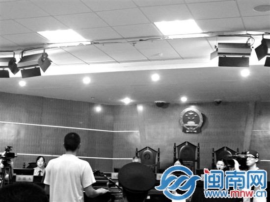 “奇跡寶寶”交通事故案件庭審現(xiàn)場(chǎng)